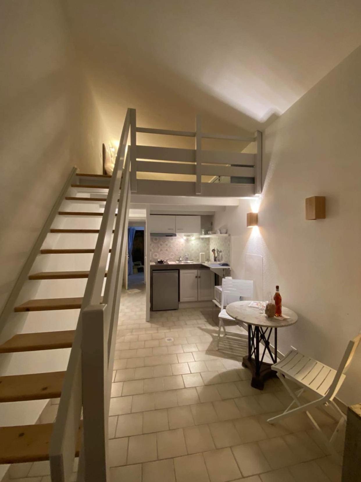Charming House Close To The Plage Des Huttes Chaucre Extérieur photo